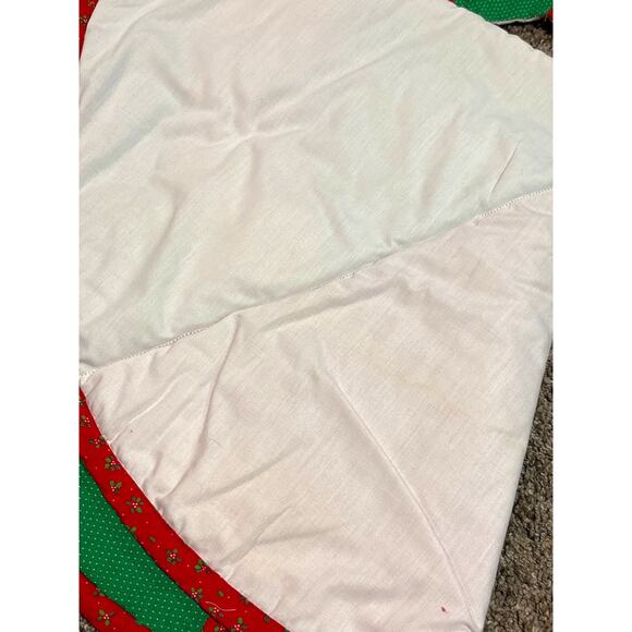 Quilted Style Christmas Tree Skirt 32”Handmade Peace, Love, Joy Vintage 1980s - Picture 7 of 8